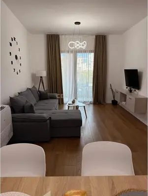 Apartment 1+1 for rent in Rruga e Kavajës, Tirana, 80 m². Photo 2 of 6