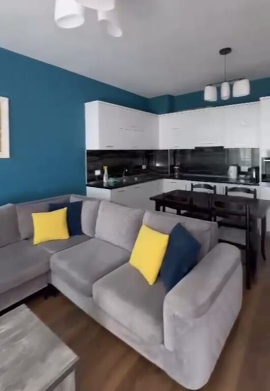 Appartamento 2+1 in affitto a Liqeni i Thatë, Tirana, 105 m²
