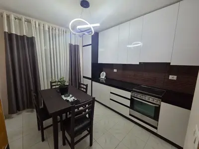 Apartment 1+1 for rent in Restorant Durrësi, Tirana, 75 m². Photo 2 of 3