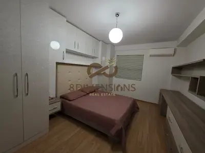 Appartamento 4+1 in affitto a Rruga Mine Peza, Tirana, 120 m². Foto 7 di 9
