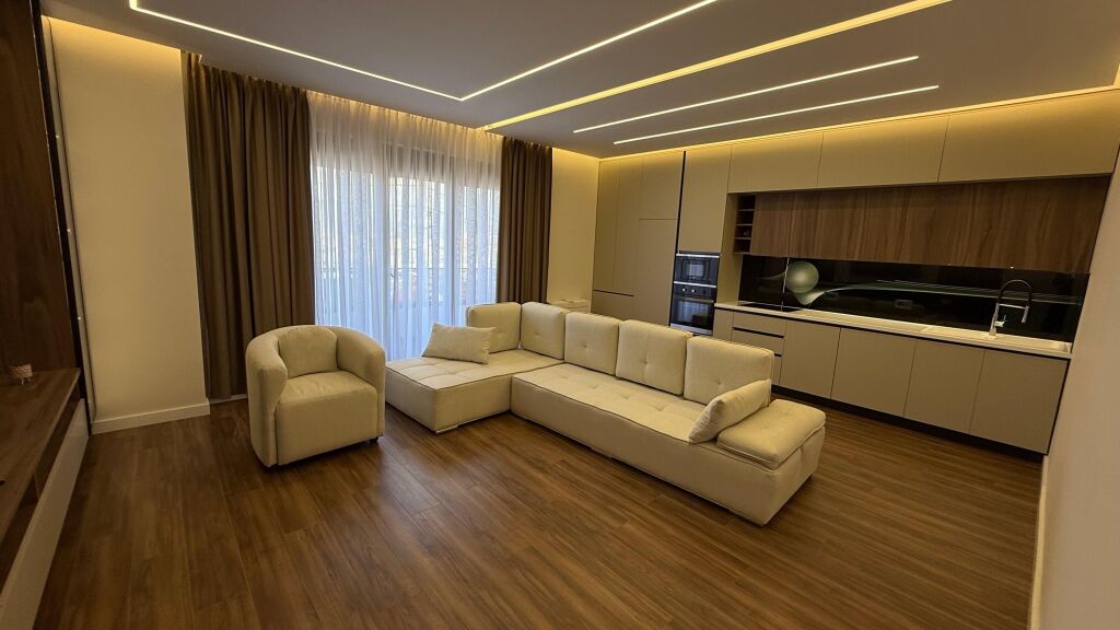 Apartament 2+1 me qera në Kodra e Diellit, Tiranë, 125 m²