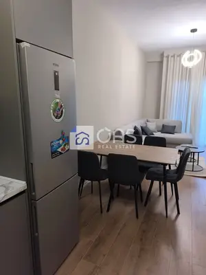 Apartament 1+1 me qera në Kopleksit Aura, Tiranë, 72 m². Foto 5 nga 12