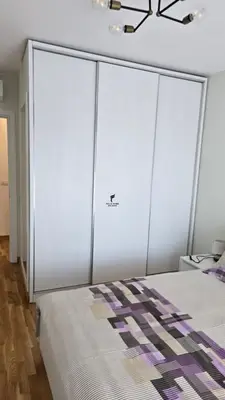 Appartamento 1+1 in affitto a Rruga Bardhok Biba, Tirana, 77 m². Foto 4 di 6