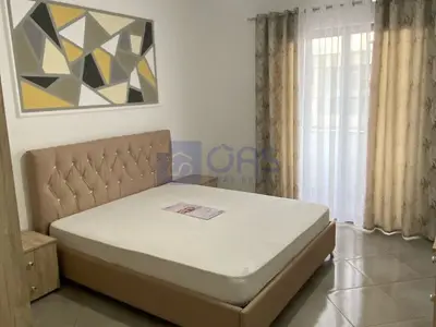 Apartament 1+1 me qera në Astir, Tiranë, 70 m². Foto 3 nga 11