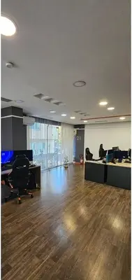 Zyrë me qera në Libri Universitar, Tiranë, 151 m². Foto 1 nga 9