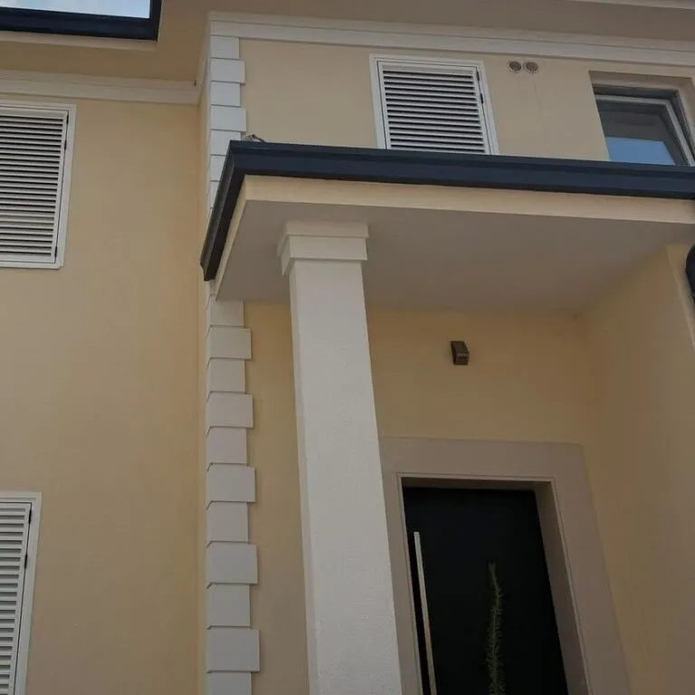 Villa for rent in Liqeni i Thatë, Tirana, 249 m². Photo 1 of 4
