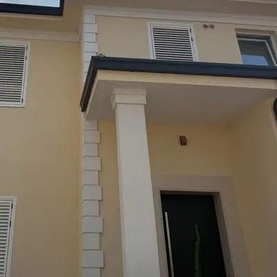 Villa for rent in Liqeni i Thatë, Tirana, 249 m². Photo 1 of 4