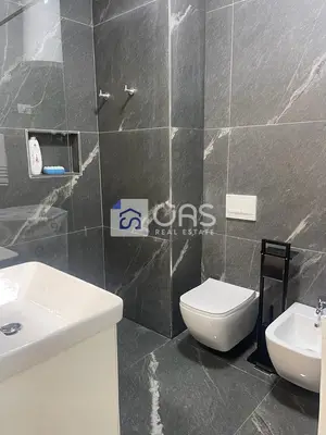 Apartament 1+1 me qera në Komuna e Parisit, Tiranë, 75 m². Foto 6 nga 7