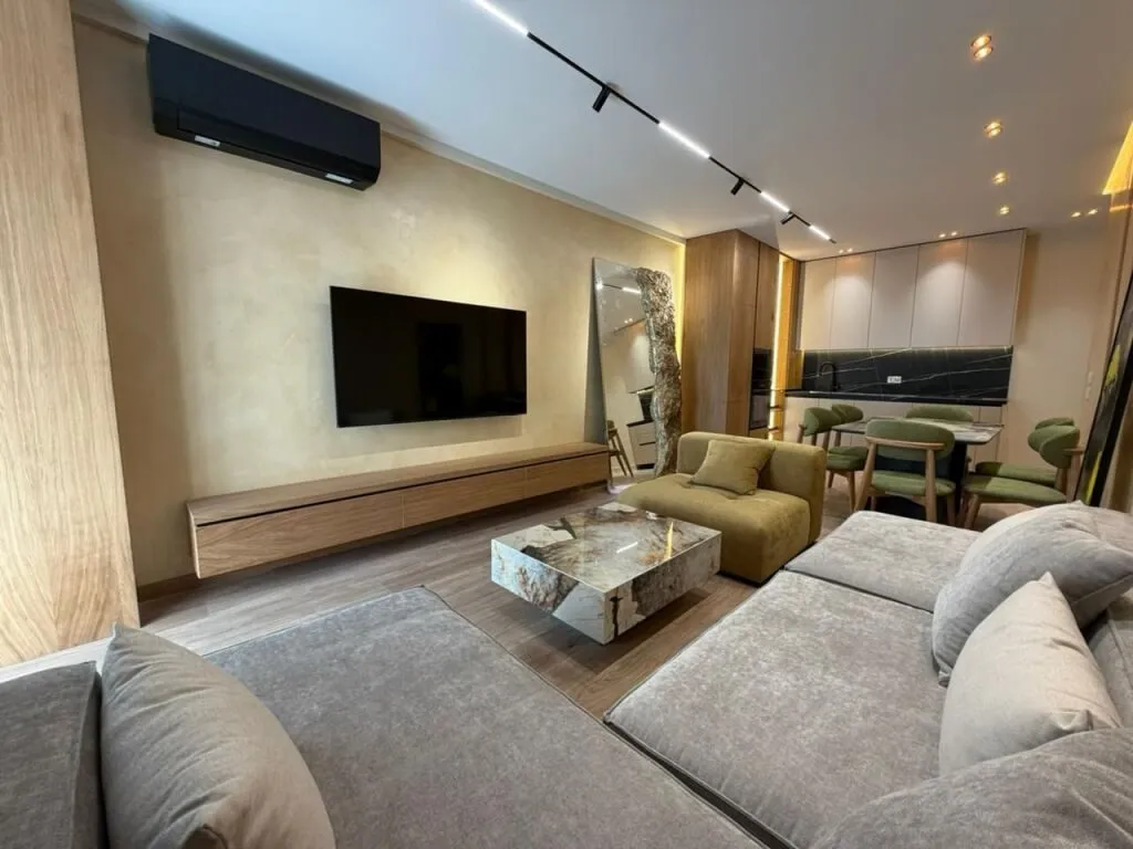 Apartment 2+1 for rent in Golden Tower Residence, Tirana, 125 m². Photo 1 of 10