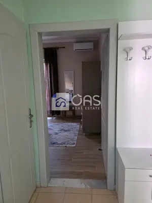 Apartament 2+1 me qera në Rruga Petro Nini Luarasi, Tiranë, 100 m². Foto 10 nga 12