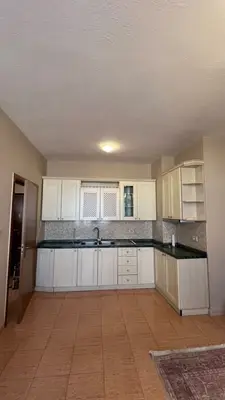Apartament 1+1 me qera në Rruga Fortuzi, Tiranë, 64 m². Foto 3 nga 7