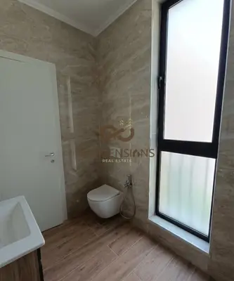Villa in affitto a Rruga e Elbasanit, Tirana, 360 m². Foto 5 di 6