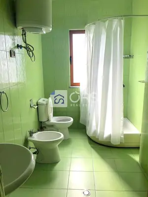 Apartament 2+1 me qera në Jordan Misja, Tiranë, 105 m². Foto 4 nga 5