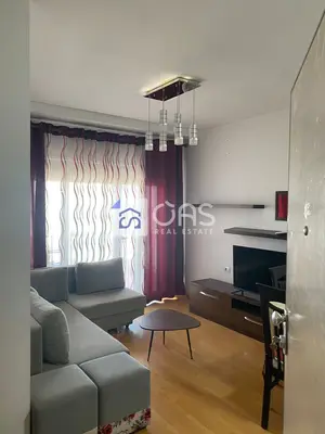 Appartamento 1+1 in affitto a Xhamlliku, Tirana, 55 m². Foto 2 di 9