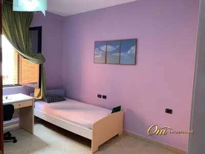 Apartament 2+1 me qera në 9 Katëshet, Tiranë, 105 m². Foto 3 nga 6