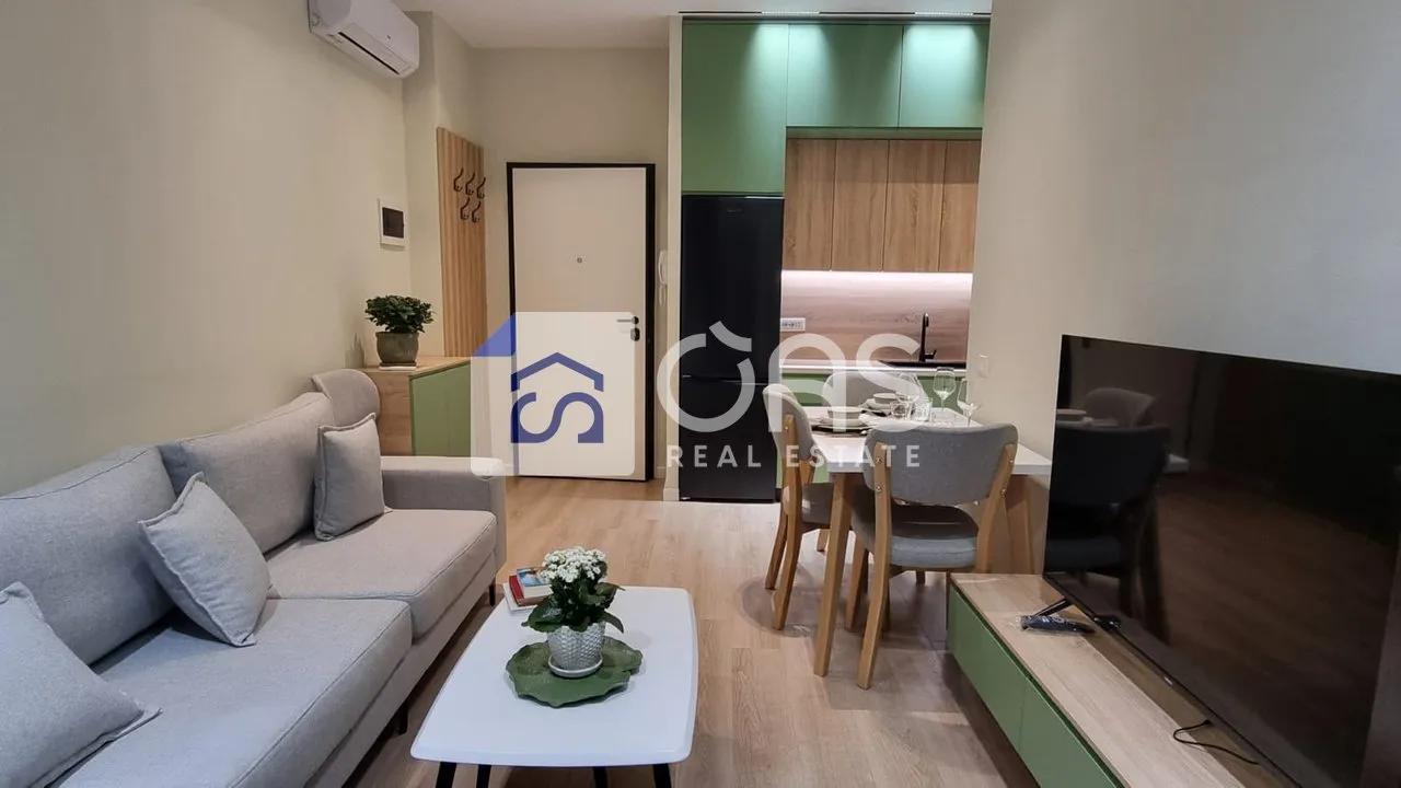 Apartment 1+1 for rent in Myslym Shyri, Tirana, 50 m². Photo 1 of 4