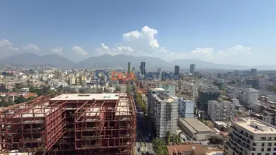 Zyrë me qera në Tirana Garden Building, Tiranë, 180 m². Foto 8 nga 9