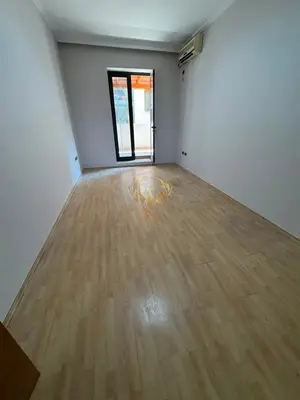 Ufficio in affitto a Bulevardi Bajram Curri, Tirana, 120 m². Foto 7 di 7