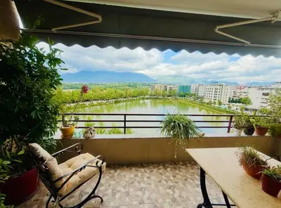 Apartament 2+1 me qera në Liqeni i Thatë, Tiranë, 137 m². Foto 8 nga 9