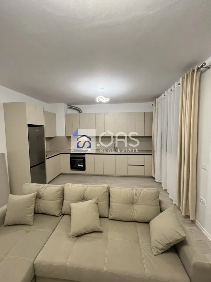 Apartment 2+1 for rent in Astir, Tirana, 100 m². Photo 1 of 5