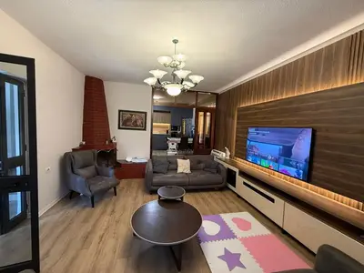 Villa in affitto a Kthesa e Kamzës, Tirana, 700 m². Foto 5 di 12