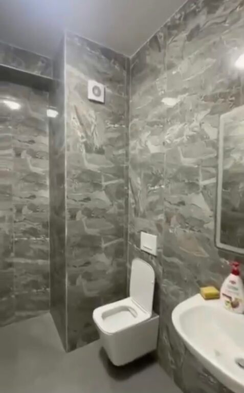 Appartamento 1+1 in affitto a Zogu i Zi, Tirana, 65 m². Foto 3 di 3