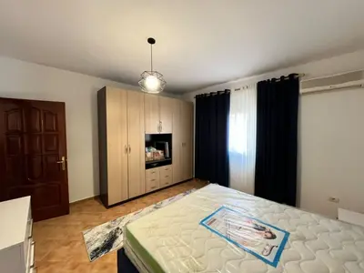 Apartment 2+1 for rent in Rruga Aleksander Goga, Durrës, 90 m². Photo 5 of 8