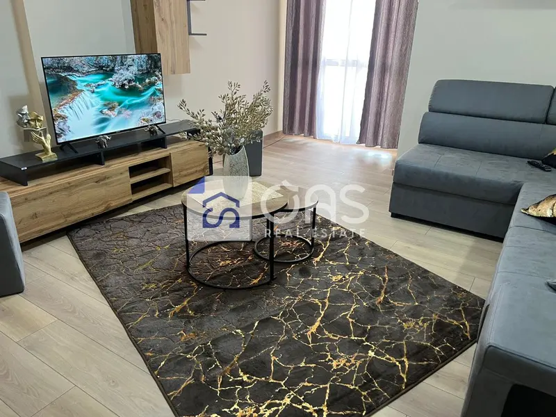 Appartamento 1+1 in affitto a Rruga e Kavajës, Tirana, 68 m²