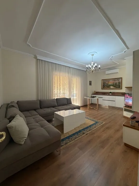 Apartment 2+1 for rent in Pazari i Ri, Tirana, 100 m². Photo 1 of 9