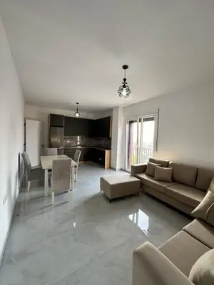 Appartamento 2+1 in affitto a Bashkia, Kamza, 113 m². Foto 6 di 9