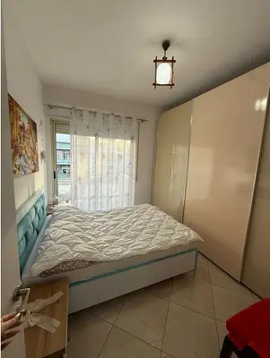 Appartamento 1+1 in affitto a Kombinat, Tirana, 56 m². Foto 5 di 7