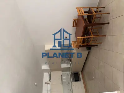 Apartment 2+1 for rent in Lagjia 28 Nentori, Vlorë, 110 m². Photo 7 of 8