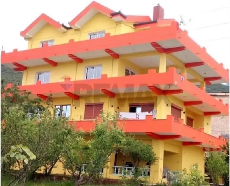 Vilë me qera në Tufinë, Tiranë, 500 m²