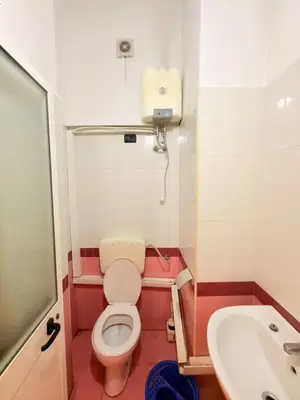 Ambient biznesi me qera në Stacioni i Trenit, Durrës, 40 m². Foto 4 nga 5