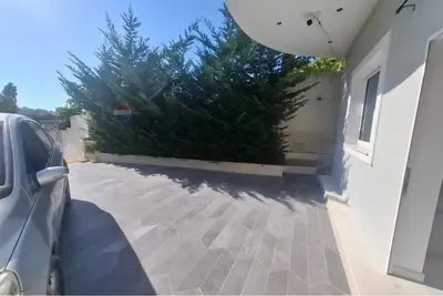 Shtëpi private 1+1 me qera në Centrale, Vlorë, 80 m². Foto 6 nga 11