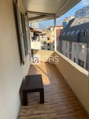 Apartament 1+1 me qera në Blloku, Tiranë, 65 m². Foto 4 nga 11