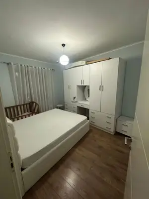 Apartament 2+1 me qera në Misto Mame, Tiranë, 83 m². Foto 3 nga 8