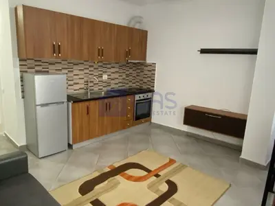 Apartament 1+1 me qera në Astir, Tiranë, 70 m². Foto 8 nga 11