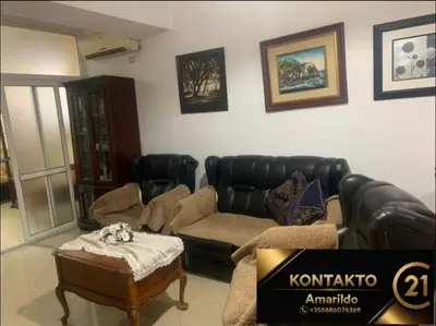 Apartament 2+1 me qera në Xhamia e Tabakeve, Tiranë, 79 m². Foto 1 nga 4