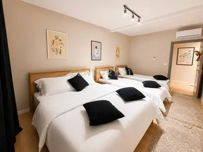 Villa for rent in Pjeze, Durrës, 500 m². Photo 8 of 10