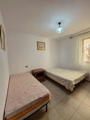 Appartamento 1+1 in affitto a Bulevardi Zogu I, Tirana, 70 m². Foto 7 di 11