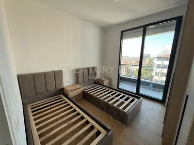 Apartament 2+1 me qera në Harry Fultz, Tiranë, 90 m². Foto 1 nga 5