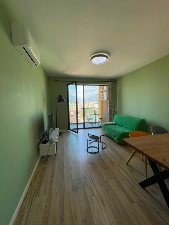 Apartament 1+1 me qera në Astir, Tiranë, 70 m². Foto 2 nga 3