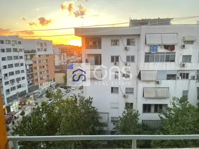 Appartamento 2+1 in affitto ad Astir, Tirana, 90 m². Foto 5 di 6