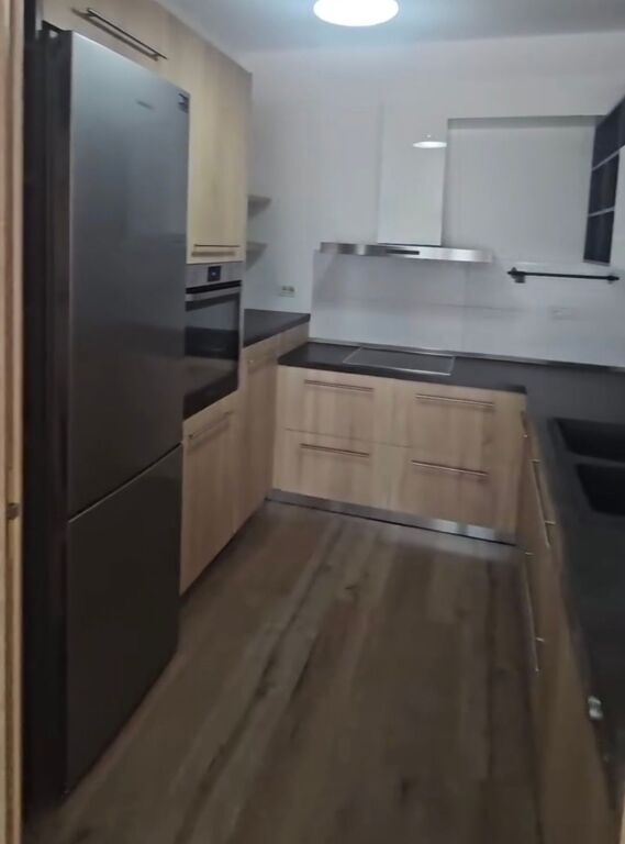 Appartamento 2+1 in affitto a Don Bosko, Tirana, 100 m². Foto 2 di 3