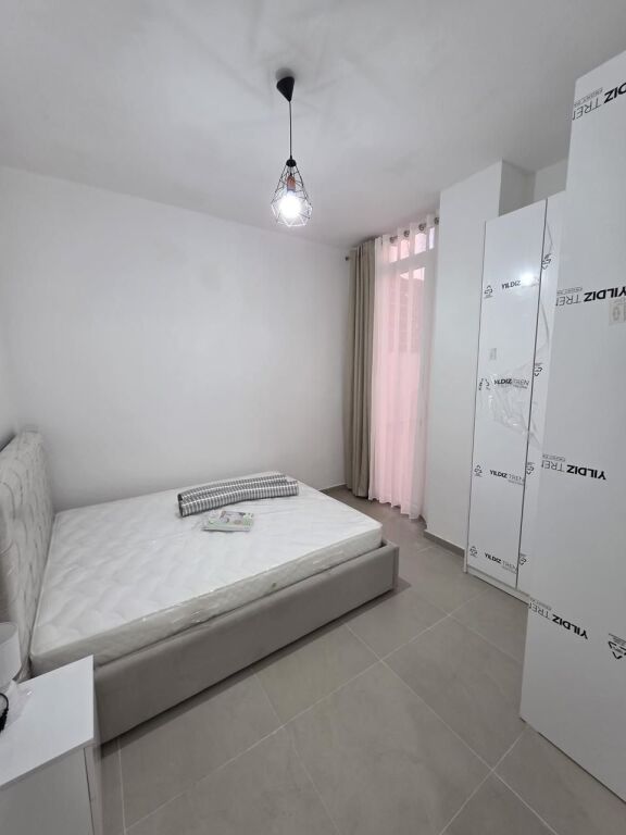 Appartamento 1+1 in affitto ad Astir, Tirana, 62 m². Foto 2 di 3
