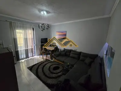 Apartament 1+1 me qera në Plazh, Durrës, 70 m². Foto 7 nga 9