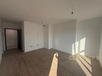 Office for rent in Rruga Medar Shtylla, Tirana, 60 m². Photo 3 of 6