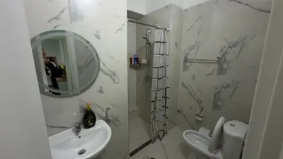 Apartament 2+1 me qera në Rruga Adria, Durrës, 90 m². Foto 12 nga 12