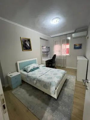 Apartament 2+1 me qera në Rruga Dervish Hatixhe, Tiranë, 100 m². Foto 4 nga 5
